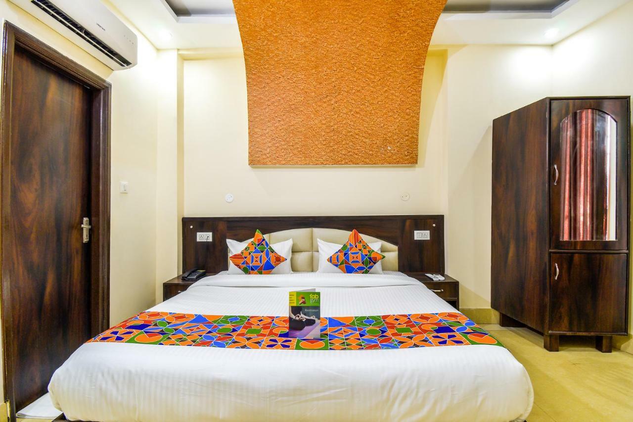 Fabhotel Js Regency Gt Road Amritsar Exterior foto