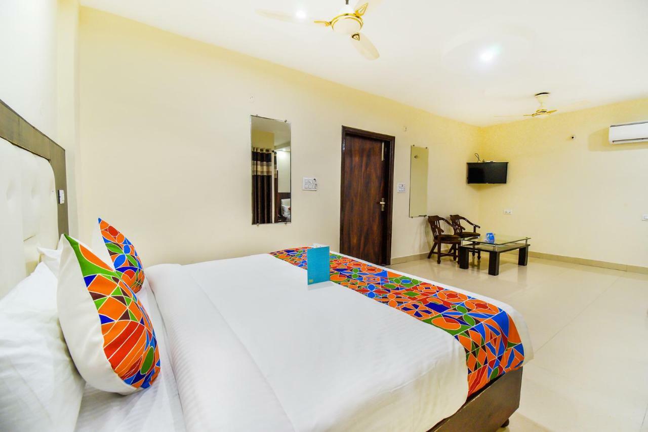 Fabhotel Js Regency Gt Road Amritsar Exterior foto